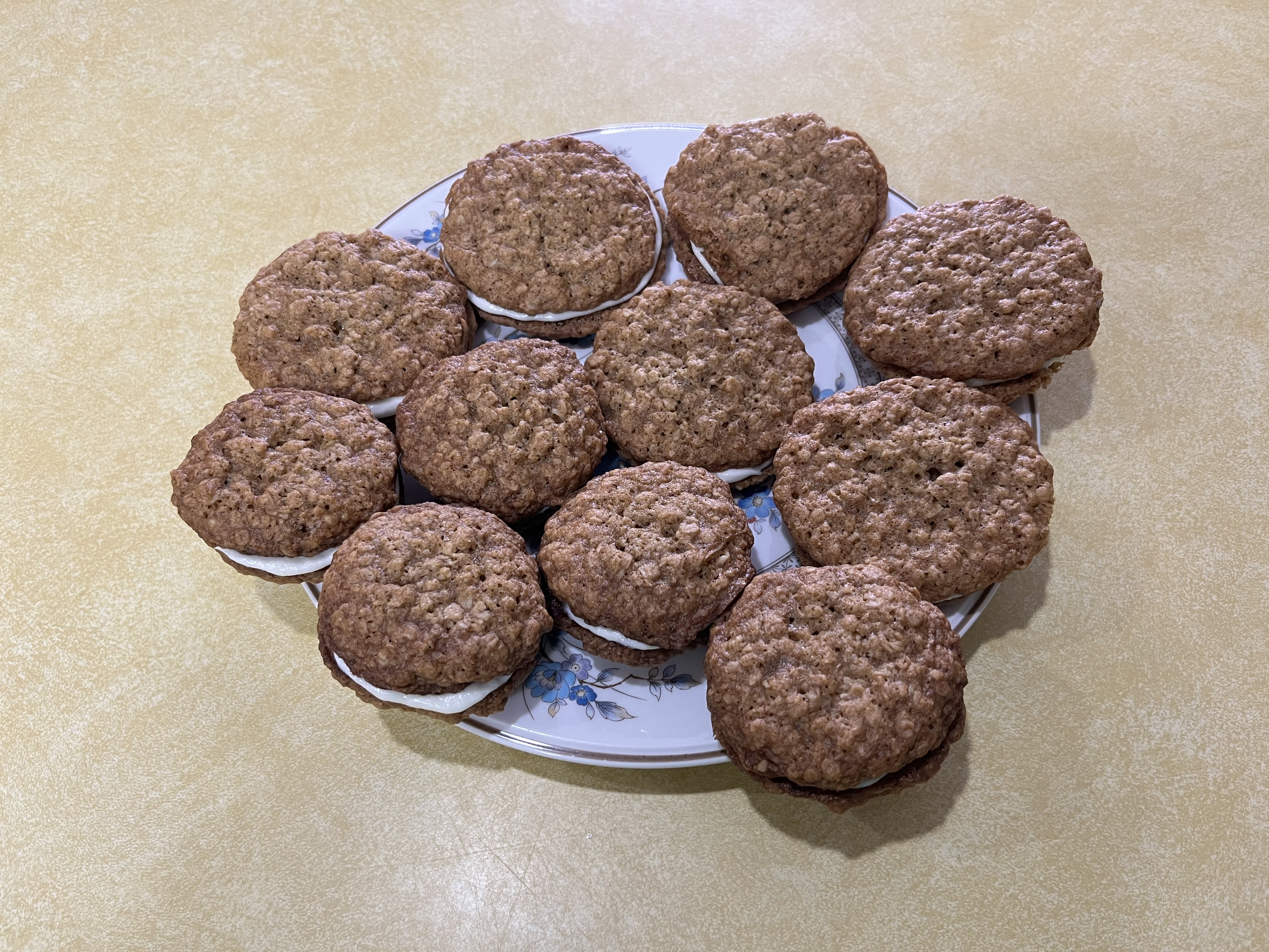 Nostalgic Snacks: How To Make Oatmeal Creme Pies